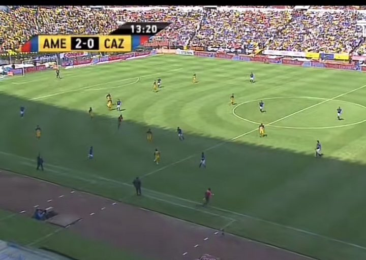 Hubo unos años que me dio por crear nuevos podados a la cancha del Azteca, este diseño lo llamé el Huracán, como ves? Te gusta?