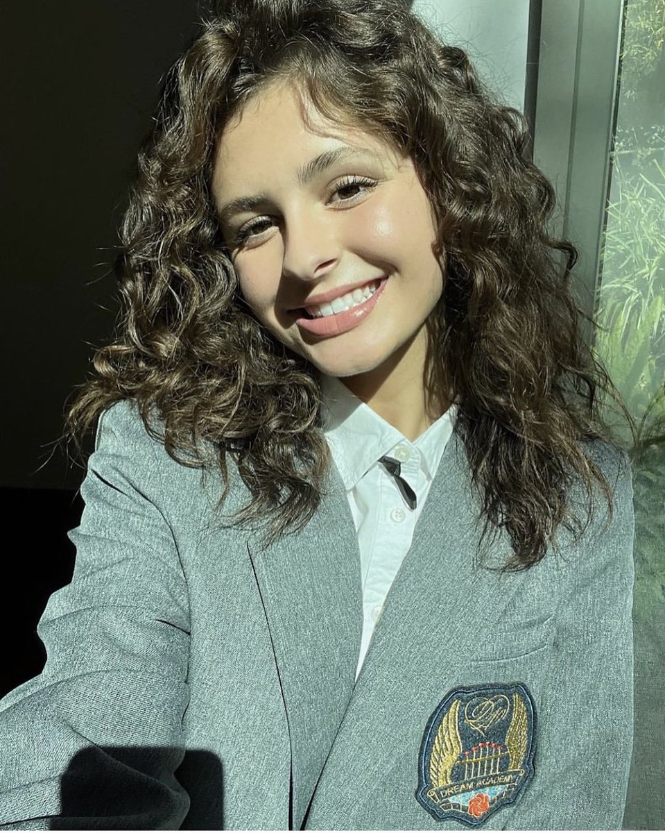 BrooklynBbunny's tweet photo. Brooklyn dropped new insta posts on her acct HouseofBrooklyn 🫶⭐️ #DREAMACADEMYHQ #DREAMACADEMY #brooklyn #brooklynvanzandt #voteforbrooklyn #instaposts https://t.co/iNYRBvnbE2