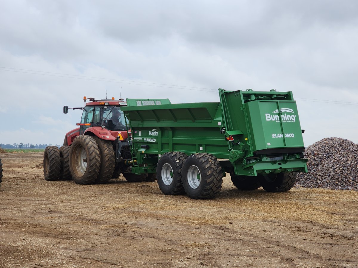LANDACOE's tweet photo. Landaco is heading to the Henty Field Days!
📅 Date: 19/09/23–21/09/23
📍 Location: Henty, New South Wales
🏞️ Site: O635

@Hentyfielddays #HentyFieldDays #AgricultureInnovation #LandacoAtHenty #FieldDays2023 #FarmingSolutions #AgTech #FarmEquipment #Landaco #Makeitgrow https://t.co/oZhzl85k7F