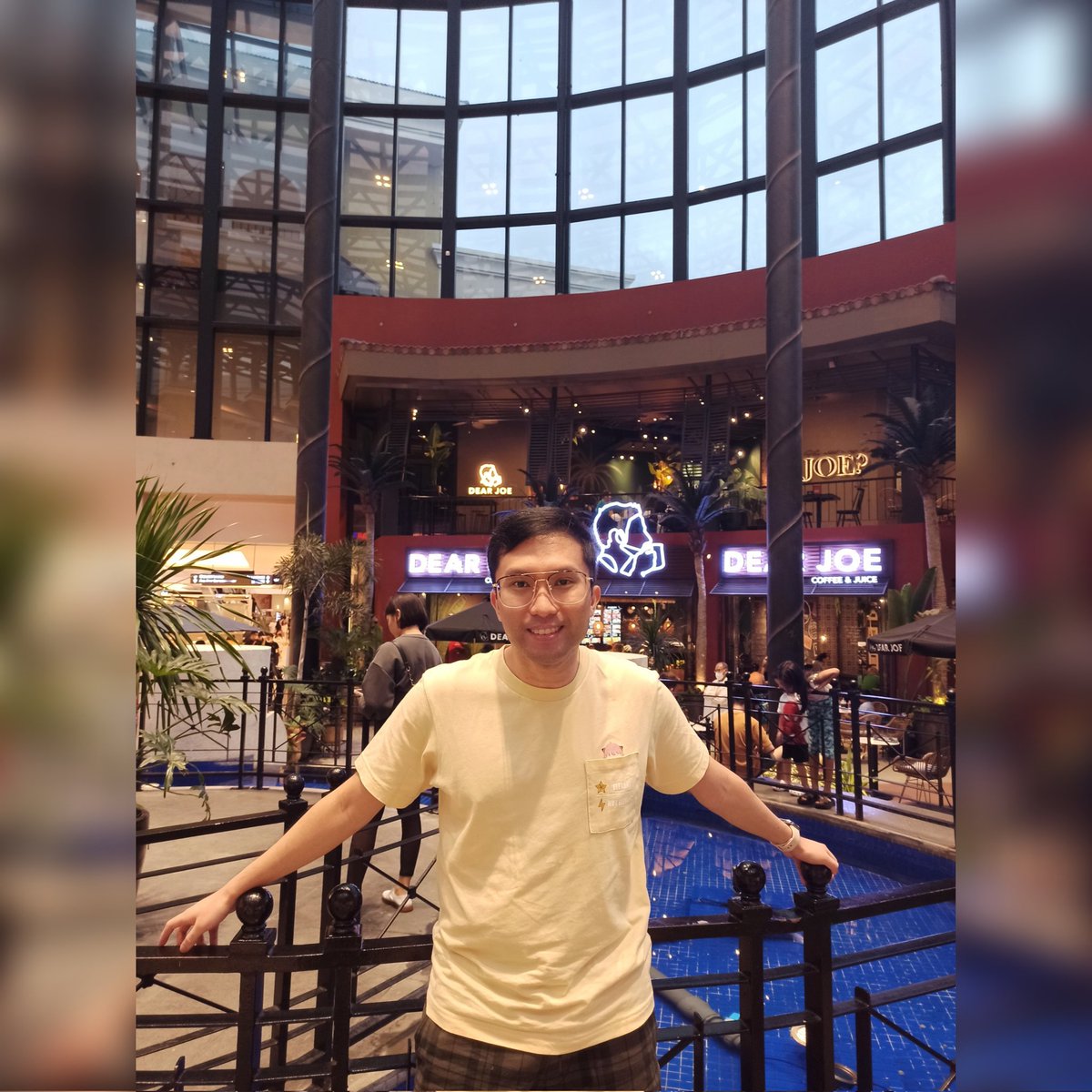 Gabby4w's tweet photo. W A K U  W A K U!!!
Elegant (⭐)?
Not Elegant (⚡)?

#NewProfilePic https://t.co/z0xC1DT7Ic
