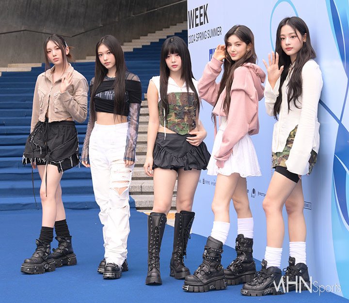 NewJeans at the Seoul Fashion Week !!

#NEWJEANSxSFW #SeoulFashionWeek