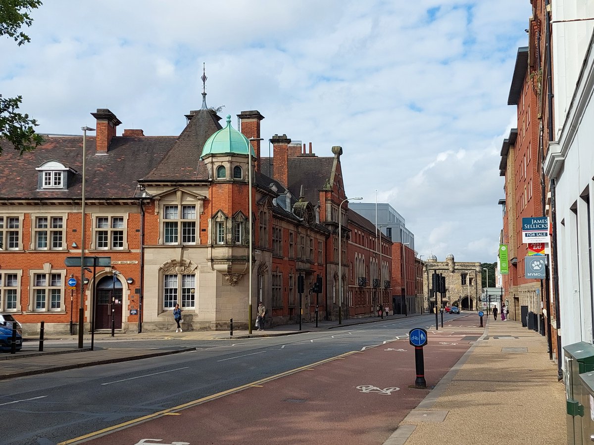 HickmanAndSmith's tweet photo. Did you know there's a trail made by the LRSA in 1983? Starting at the bottom of New Walk you walk around Leicester City Centre finding 38 numbered plaques and lookout at the city from below them. Much has changed over the course of 40 years. Can you find them all?
#citytrail https://t.co/wkKezbF7b8