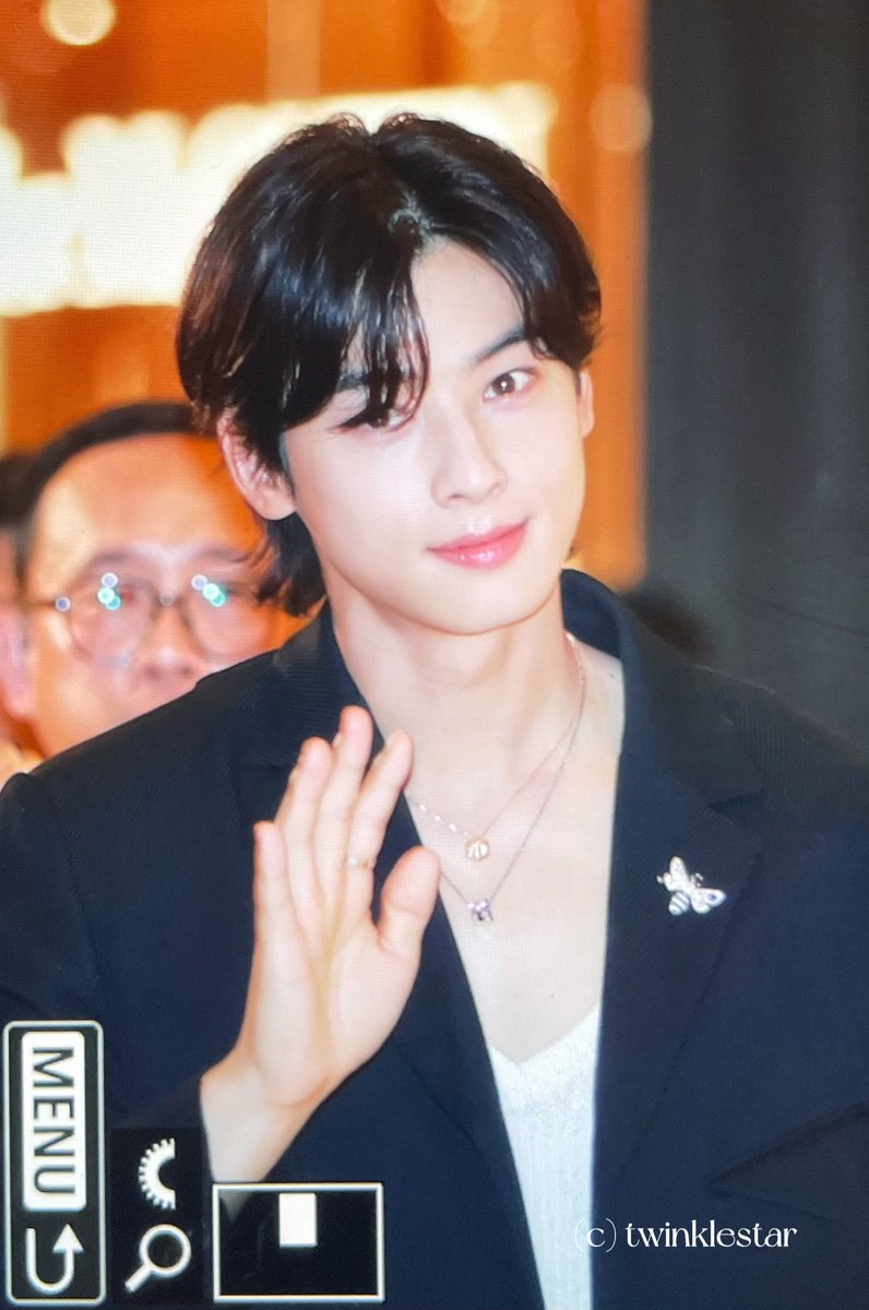 twinklestar_cha's tweet photo. 230905 
쇼메 왕자님 최고🫶🏻🥹🫶🏻
#ASTRO #CHAEUNWOO #아스트로 #차은우 #チャウヌ @offclASTRO https://t.co/J8uBzaD9ko