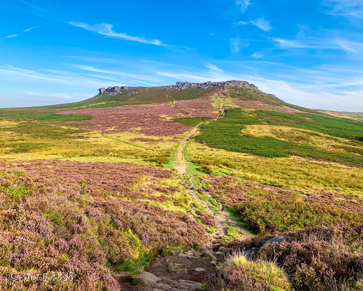 abdalla8338's tweet photo. Looking back towards Higger Tor from Carl Wark.

More from Sunday Upper Burbage to Langshaw circular walk.
#CarlWark #PeakDistrict #Derbyshire https://t.co/0krJvyVQQk