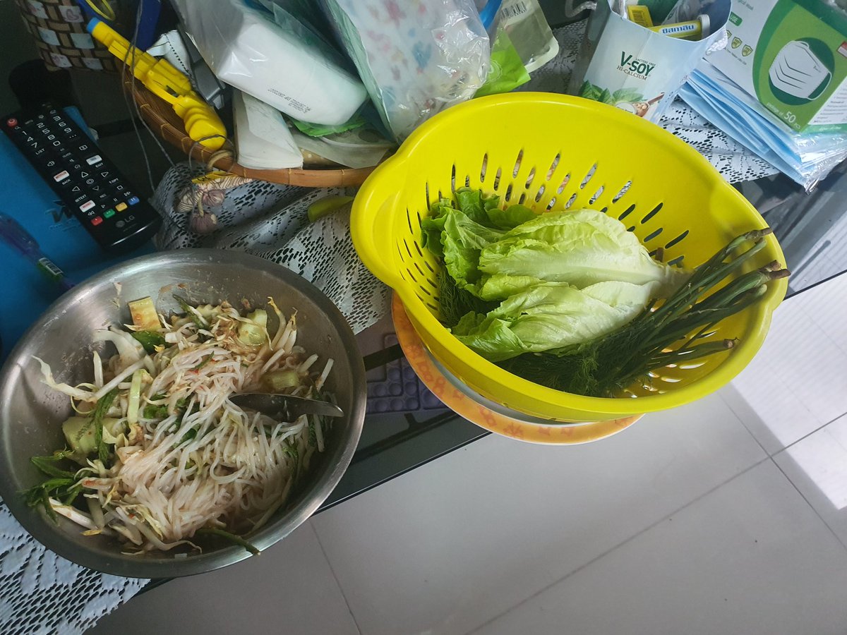 Tan04326382's tweet photo. จะง่ายไปไหมเนี่ย...
แต่อร่อย https://t.co/HrqSOzYxmC