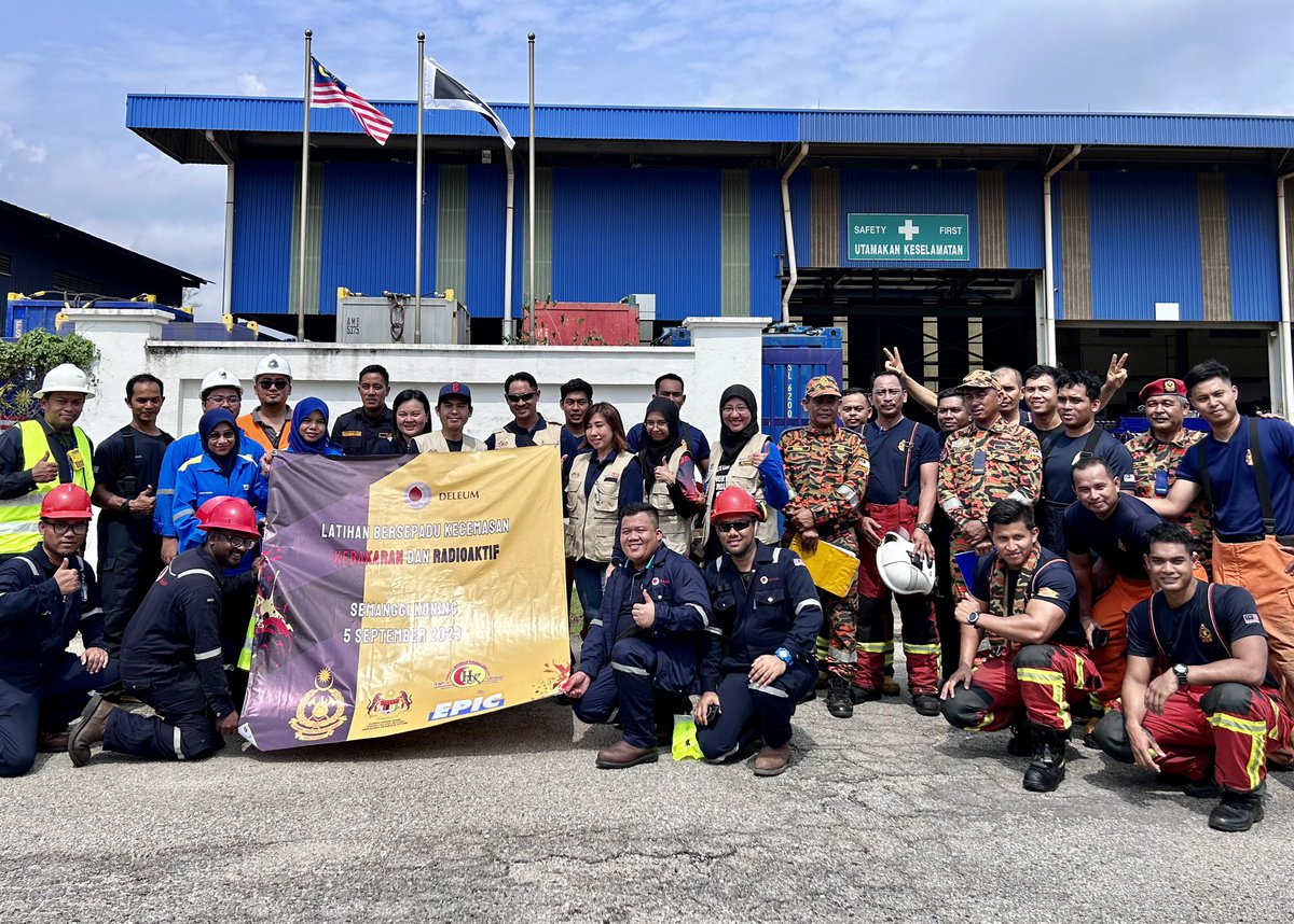 AtomMalaysia's tweet image. Latihan keselamatan dan pengujian pelan kecemasan pemegang lesen twlah diadakan pada 5 September 2023 di Kemaman, Terengganu.