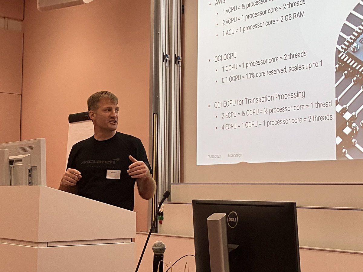 Erich Steiger from <a href="/twintapp/">TWINT</a> presenting at #sougday23 about Cloud Databases
