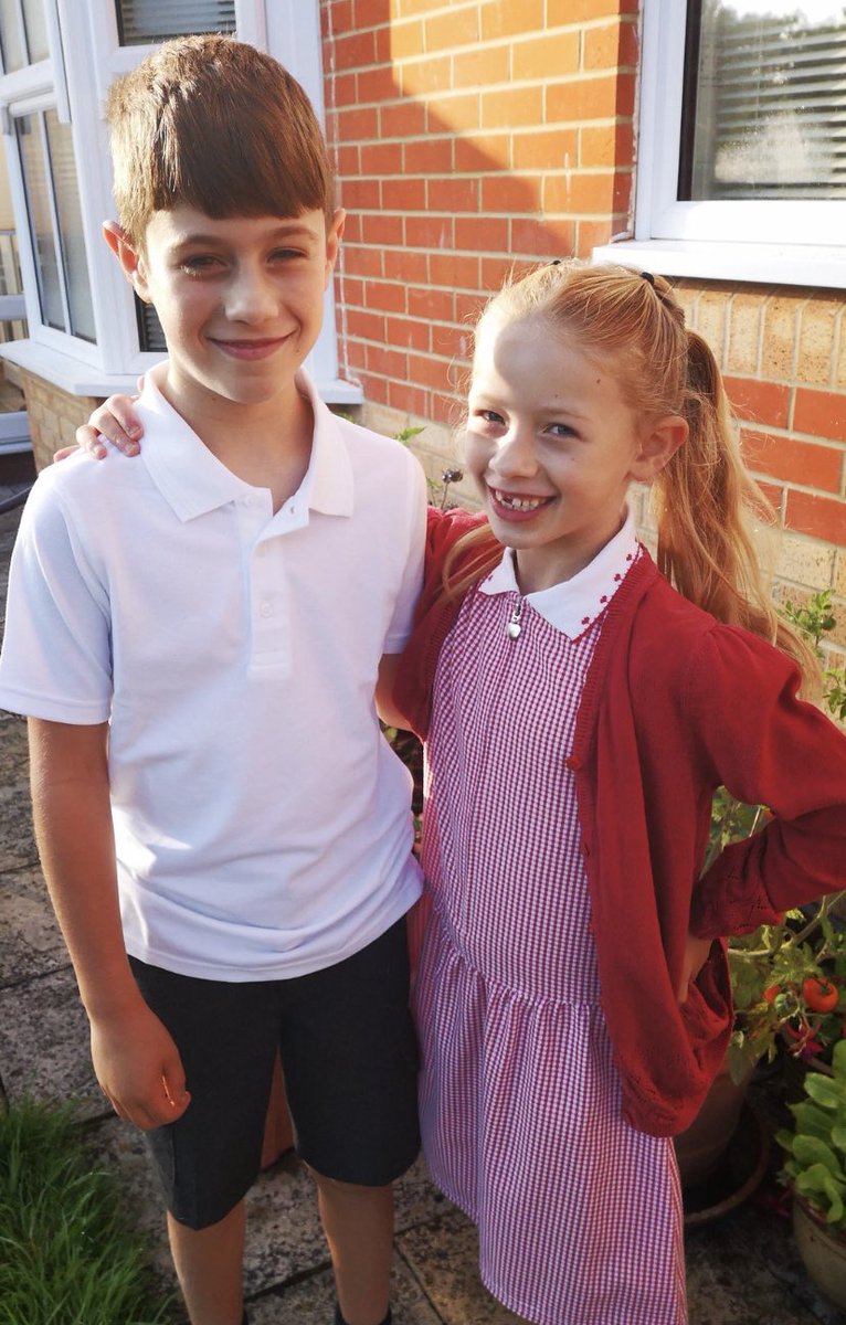 SMeadowsSchool's tweet photo. Stukeley Smart! #stukeleycreativechallenges https://t.co/Mxu22xMC4G