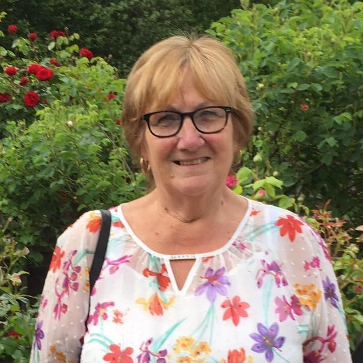 🙏PLEASE PRAY FOR CAROL IN HER NEW ROLE 🙏
Carol starts her role as Community Minister at St Hilda's Church, Redcar. Carol is using her skills to support families &amp; young people, leading workspace-a safe space for young people to do homework &amp; share a meal, and a toddler group.
