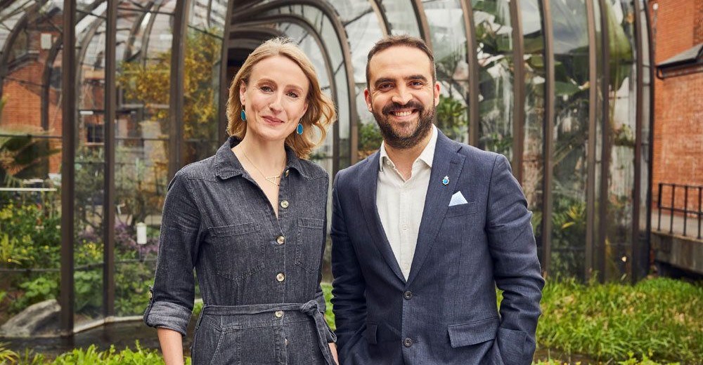 Bizcommunity's tweet image. .@bombaysapphire launches the Creator's Hub in SA bizcommunity.com/Article/196/42… via @Biz_Lounge #BombaySapphire #StirCreativity #TheCreators