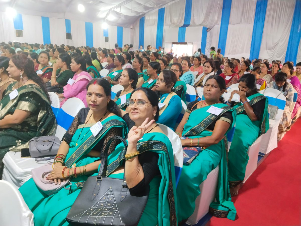 देखो द्वार समुद्र का रही हिलोर कांप ।
 ओ सत्ता के शीर्षतम  दिशा पवन की भाप।।
# वरिष्ठता बहाल करो
#पुरानी_पेंशन_बहाल_करो 
<a href="/ChouhanShivraj/">Shivraj Singh Chouhan</a> 
<a href="/ChouhanShivraj/">Shivraj Singh Chouhan</a> 
<a href="/BJP4India/">BJP</a> 
<a href="/dksingore/">Dk Singore President of twta</a> 
<a href="/vijaykbandhu/">Vijay Kumar Bandhu</a> 
<a href="/BBCHindi/">BBC News Hindi</a> 
<a href="/narendramodi/">Narendra Modi</a> 
<a href="/PMOIndia/">PMO India</a> 
@office of knath
@Bansal New MP CG