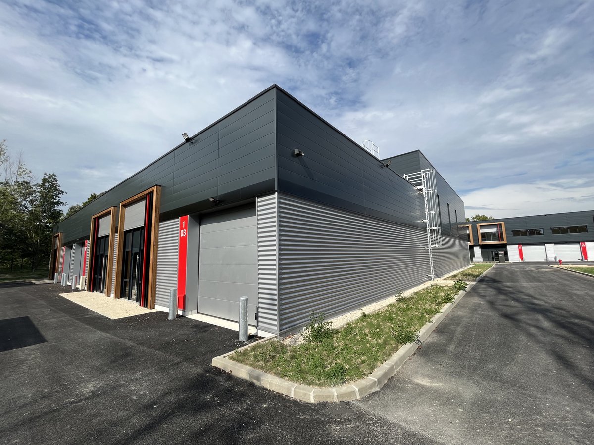 Proudreed tweet media