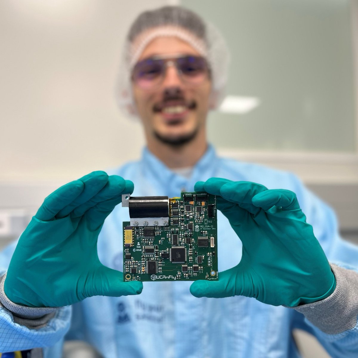 ESA__Education's tweet photo. One step closer to space ✨

🏆 The @univcadiz @UCAnFly_ES team has recently completed a long series of tests of their #CubeSat, including the Delta Critical Design Review and Environmental Test Campaign, as part of the Fly Your Satellite! programme.

🚀 #Students are now looking forward to producing and launching their small satellite to space... and so are we! 

https://t.co/Ck0sRsVfpB