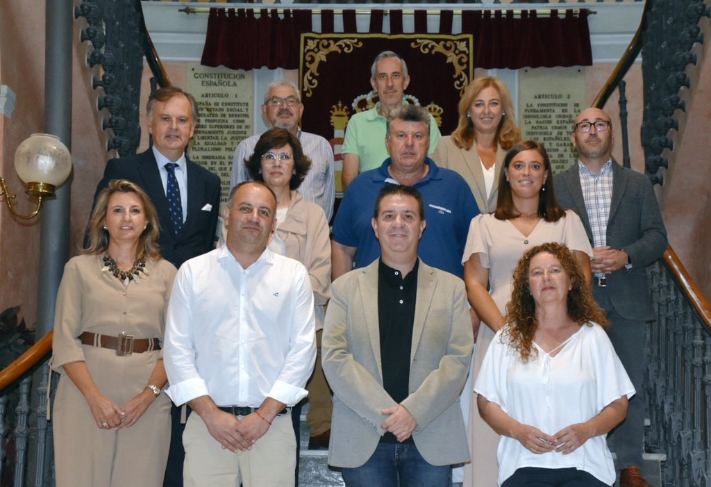 dipualba's tweet photo. 🌾@santicenizate ha dirigido la #SesiónConstitutiva del nuevo Consejo de Admón. del @itapdipualba y del Patronato de #FUNDESCAM.
Estos pasos consolidan la gestión de ambos organismos y su #compromiso con el #desarrollo sostenible y agronómico provincial.
https://t.co/enJsRUtkoL https://t.co/P7Rn1vrbtX