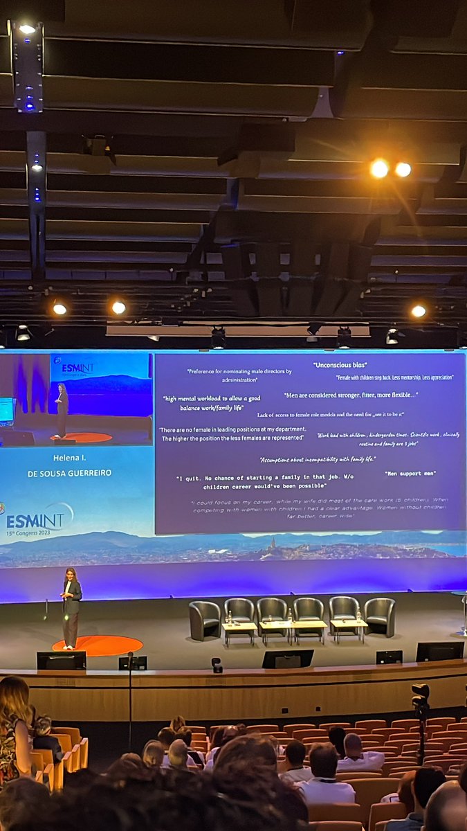 Great talk in ESMINT Society congress lead by @helenaisabeldesousa as part of the <a href="/WomenInNeuroIR/">WINN 🇺🇦</a>. It’s clear that there is a gender gap and we have to work in order to reduce the issues we are facing. @soypromociona EJE&amp;CON Asociación Española de Ejecutiv@s y Consejer@s