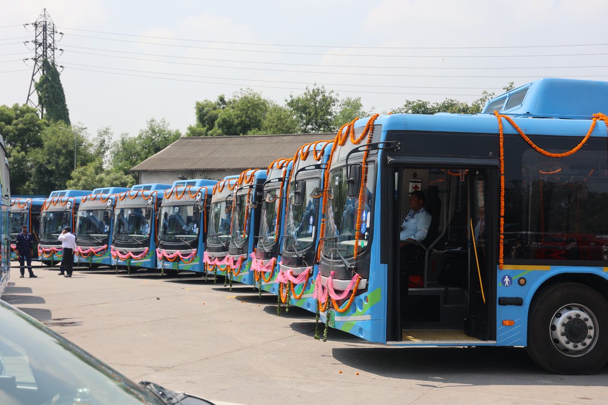 LtGovDelhi tweet picture