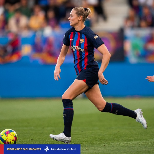 FCBfemeni's tweet photo. [ÚLTIMA HORA❗] Comunicat mèdic

Les proves realitzades a Fridolina Rolfö han mostrat que té una lesió al menisc del genoll dret. 

El proper divendres la jugadora serà sotmesa a una artroscòpia.

👉 https://t.co/bQNSWvAghT https://t.co/FGr109ESxN