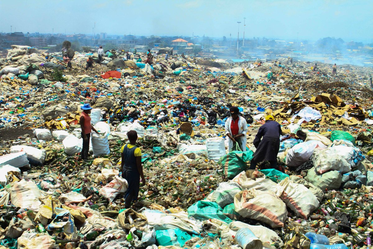 benogeh's tweet photo. While some #policies and environmental #campaigns have realized a number of successes in different jurisdictions, they have not come close to keeping pace with the exponential increase in plastic waste on the global level. #plasticwaste #PlasticsTreaty #plasticpollution https://t.co/UpjDuboyoy