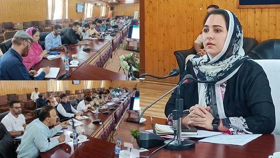 RisingKashmir's tweet photo. #DCBla for identifying #drug-#trafficking #hotspots

@DICBaramulla. @DCBaramulla
@DrSyedSehrish

https://t.co/C98T4cGjuP https://t.co/KkUyzCBqv3