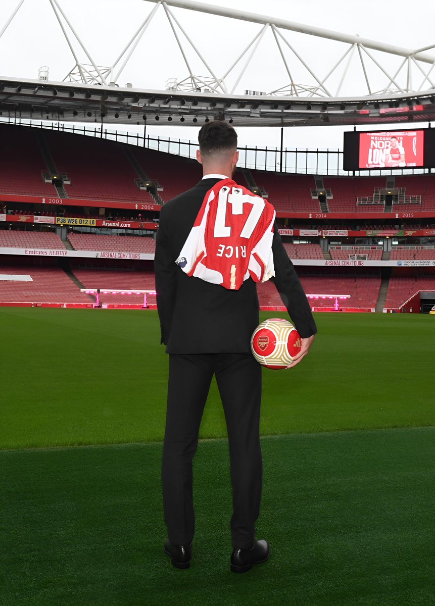 ValeroGraphics's tweet photo. Quality Man! 
RISE https://t.co/XbrthKm6Bo