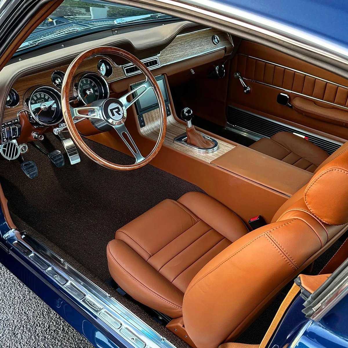 winnie_car's tweet photo. 1968 Mustang GT-----------------------------------------------------------------------------------------#dodge #DodgeChallenger #rt #dodgert #dodgechallengerrt #instacars #cars #carsofinstagram #carswithoutlimits #Carstagram #uscars #americancars #musclecar #musclecars #uscar https://t.co/dIpXfkr3h2