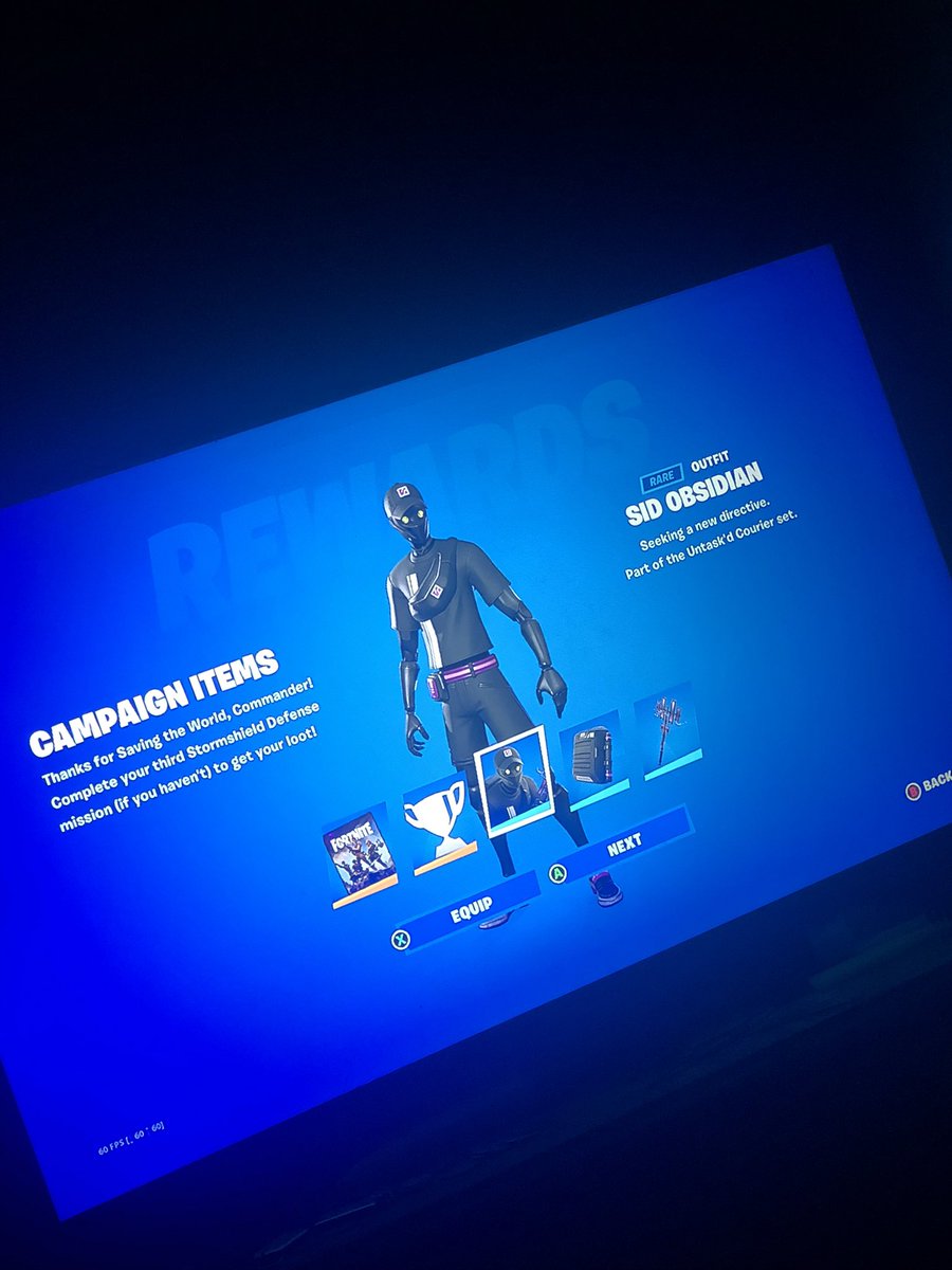Aetheriumcup's tweet photo. @VyniGives @thebesthawk1 thank you kings for the new stw pack i won from the giveaway 🙏 #VynisLegit #BestHawkLegit https://t.co/nR0eIlPDZx