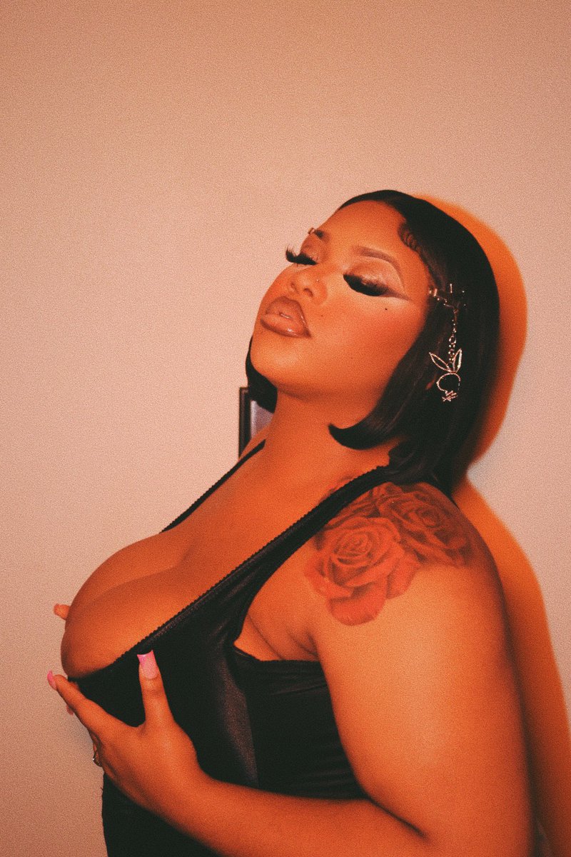 _queenjourney's tweet photo. Not your average bunny 🐰 
.
.
.
.
.
.
.
Want to see more exclusive content? Subscribe to me on my @Playboy page. Link in bio 💖 https://t.co/X79l3Au81e
