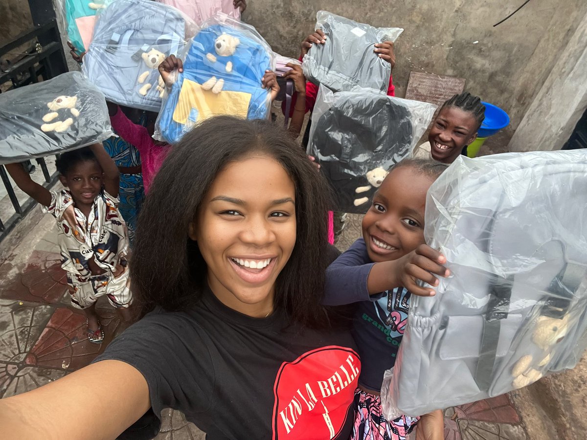 Andrea Moloto tweet media