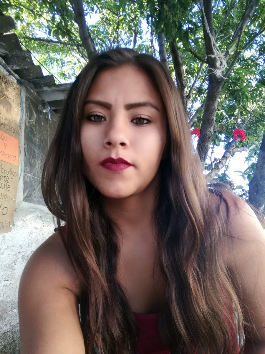 Fridaguerrera's tweet photo. ATENCIÓN. Ayúdanos NO la dejes invisible. https://t.co/VcIFvLXX4p Fue desaparecida el 17 de julio 2023, su esposo de hace 21 años se la llevó. Fue localizada el 22 de julio, asesinada en #Tizayuca. Aquí su historia.  @VocesDLAusencia https://t.co/Flxkh7Pd1h