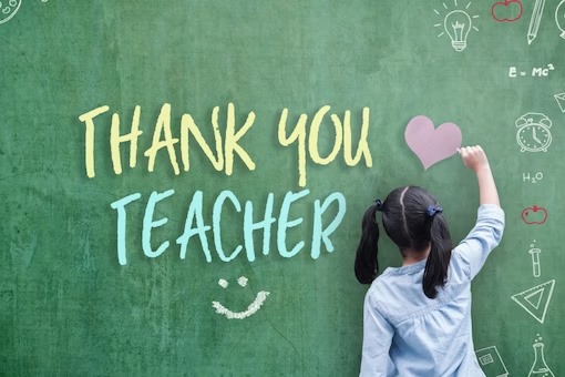 iComputingLabs's tweet image. 📚 Happy Teacher&apos;s Day! 🍎

To our esteemed partners and educators, your dedication and passion are the driving force behind transformative learning experiences. Your impact reaches far and wide, nurturing the leaders and innovators of tomorrow.

#teachersday2023