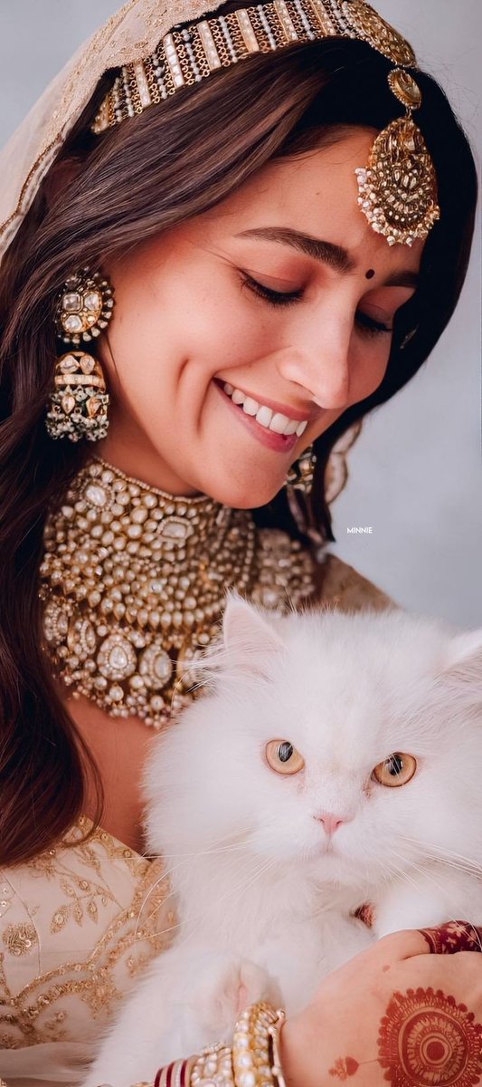 minnie_retouch's tweet photo. Alia...😦🤍✨ @aliaa08
#AliA #AliaBhatt
#Retouch #Wallpaper
#WallpaperMaterial https://t.co/btDrLAHsf1
