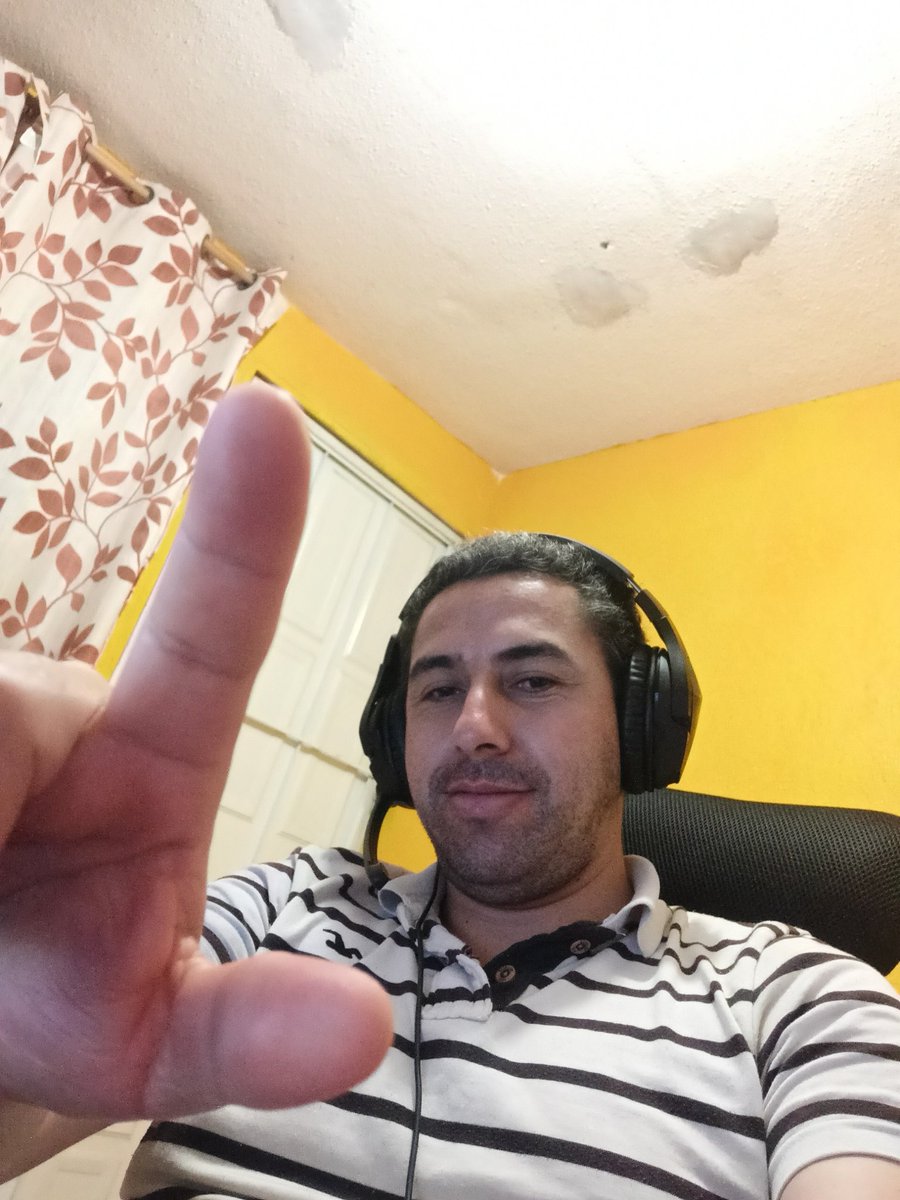 Bonachon_Gamer's tweet photo. Ya andamos en directo, pasense a saludar y contar chisma ๐๐๐ป
#streaming #streamer #twitch #boygamer #bonachongamer https://t.co/ip7MU6CRWR https://t.co/K0y2fuVfCO