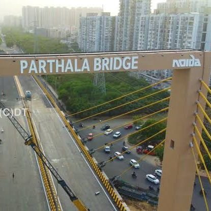 NoidaLife's tweet photo. @sudeshyadav115 @CeoNoida @noida_authority @YASH_NOIDA @eknaisoch01 @Noida7x @NoidaGreen @NoidaVoice1 @NoidaNovra @NoidaAap @CP_Noida @homes121noida पर्थला गाँव को @noida_authority नारकीय जीवन जीने को क्यों कर रही है मजबूर
क्यों नहीं साफ स्वच्छ पेयजल की व्यवस्था?
क्यों नहीं समय पर साफ सफाई?
क्यों लगा है चारों तरफ कचरे का अम्बार?
@dr_maheshsharma
@PankajSinghBJP @SamajwadiSunil @anil100y @BNSinghIAS @anupamoberoi @mukeshpal77 https://t.co/rg7qqa2oaS