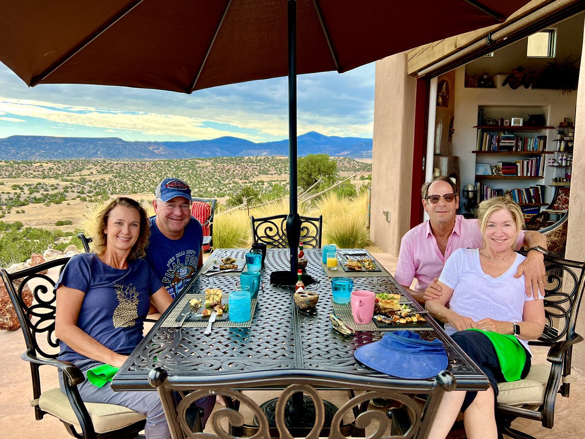 GrandHacienda's tweet photo. Beautiful mornings at Abiquiu Lake! Thank you for visiting, Cody & Dee and Andee & Rob!! #abiquiu #selectregistry #vacation #vacations #thegrandhacienda https://t.co/vD2sH0c15D
