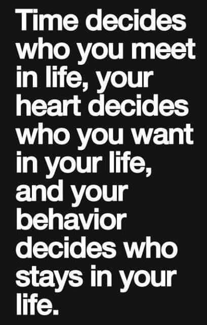 playful_knight's tweet image. El tiempo decide a quién conoces en la vida; tu corazón decide a quién quieres en tu vida; y tu #comportamiento decide quién se queda en tu vida.

¡Feliz día!