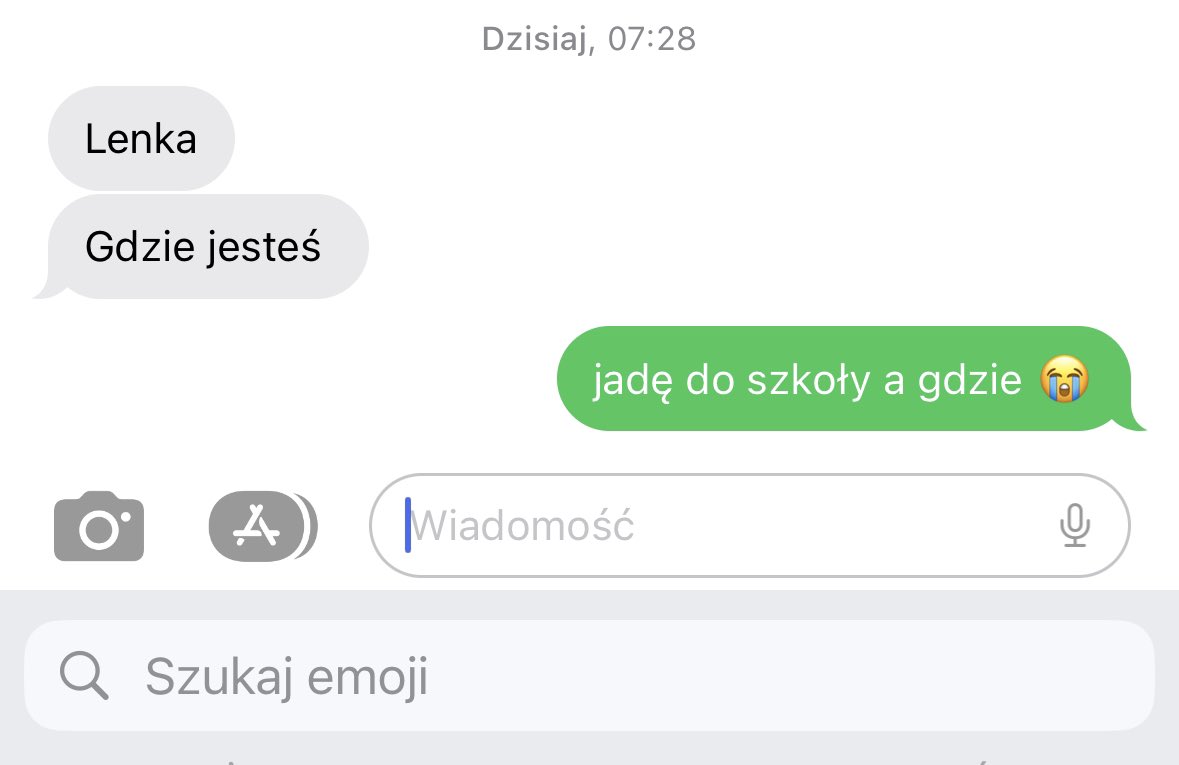 mrozinskax's tweet photo. moja matka proszę państwa https://t.co/h5UQfOfKVX
