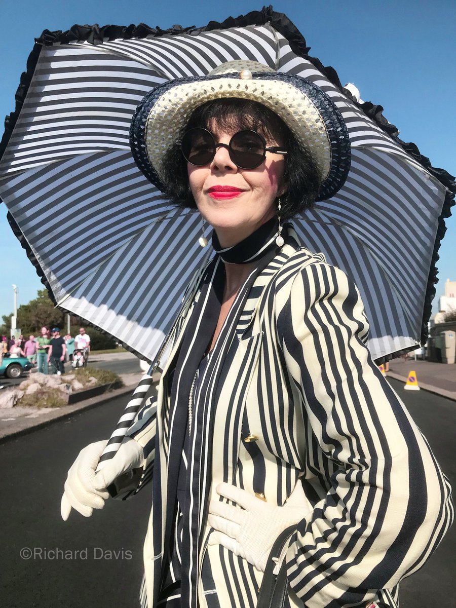 WiredDavis's tweet photo. Morecambe Vintage Festival 2023 #richarddavismcrphotography #vintagebythesea #vintage #vintagefestivalmorecambe #morecambe #morecambebay #morecambeprom #photography #portraitphotography #colourphotography https://t.co/PR3OU0IIOI