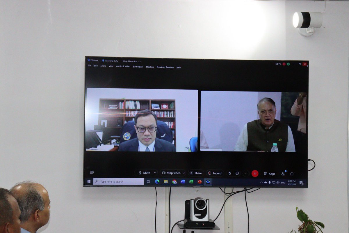 Cs3Usi's tweet photo. The USI-INDSR, Taiwan, has organised a joint Webinar on “Indo-Pacific Region : Perspectives of India and Taiwan”  on 01/09/23. The opening rmrks were given by Maj Gen BK Sharma, AVSM, SM** (Retd), DG USI and Dr. Ming-Chi Chen, CEO, INDSR followed by a series of presentations. https://t.co/TJOExFc2mU