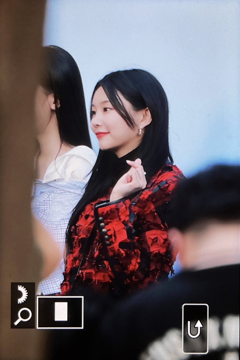 LoveLoop_112's tweet photo. 230905 ❤️
#혜빈 #Hyebin #ヘビン https://t.co/1geJHqoz7o