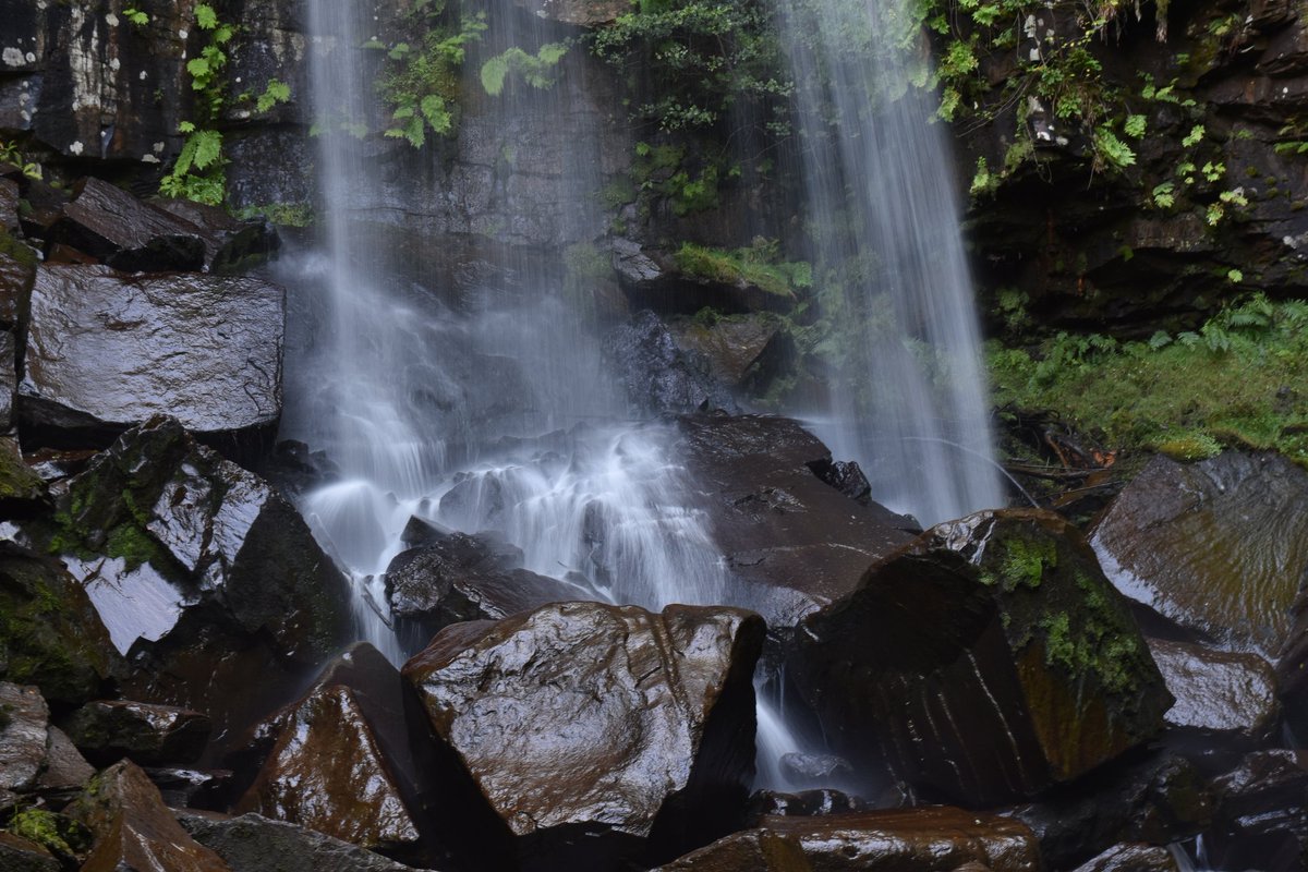 #melincourtfalls #neath 🏴󠁧󠁢󠁷󠁬󠁳󠁿 @S4Ctywydd @tanwencray @allyhumphreys @meganeleri @Ruth_ITV @JamesWrightTV @ChrisPage90 @BBCWalesNews @Sue_Charles @DerekTheWeather @ThePhotoHour @visitwales @DiscoverCymru @croesocymru