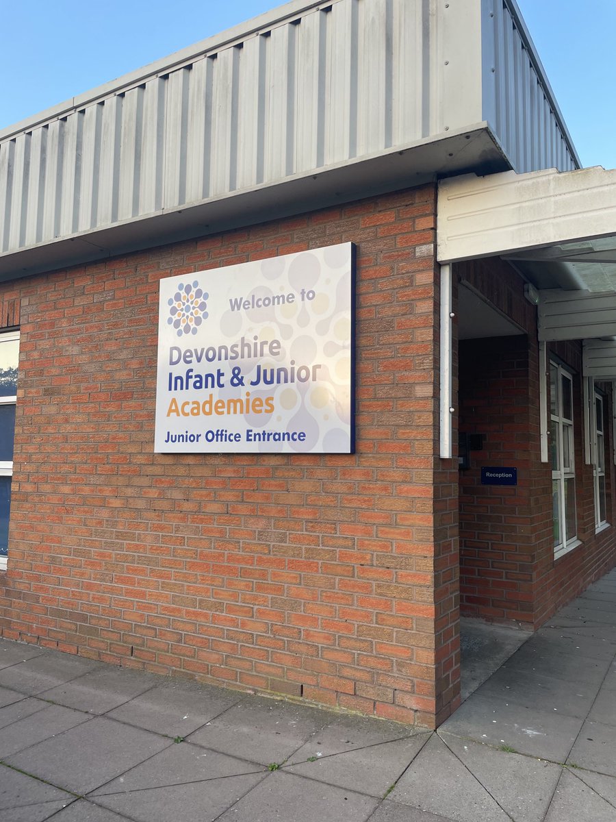 martin_haston's tweet photo. Our brand new combined academies signs look absolutely stunning. So fresh and modern. A sign of things to come ⁦@DevonshireJun⁩ ⁦@DevonshireInf⁩ ⁦@waldron_elise⁩ ⁦@nickyclements71⁩ ⁦@devinfdeputy⁩ ⁦@VicAcademies⁩ https://t.co/v0Mk9VPdVO