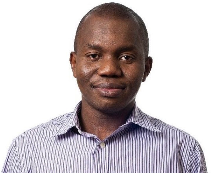 IgboHistoFacts's tweet photo. Meet Prof. Ndubuisi Ekekwe.

A world renowned tech guru, who co-designed iPhone &amp; iPad's XL Sensor. A first-class graduate of FUTO Owerri. Founder of First Atlantic Semiconductors &amp; Microelectronics, Africa's top systems company. Hails from Ovim, Abia state.

Let's celebrate him! https://t.co/9waKdrlINz