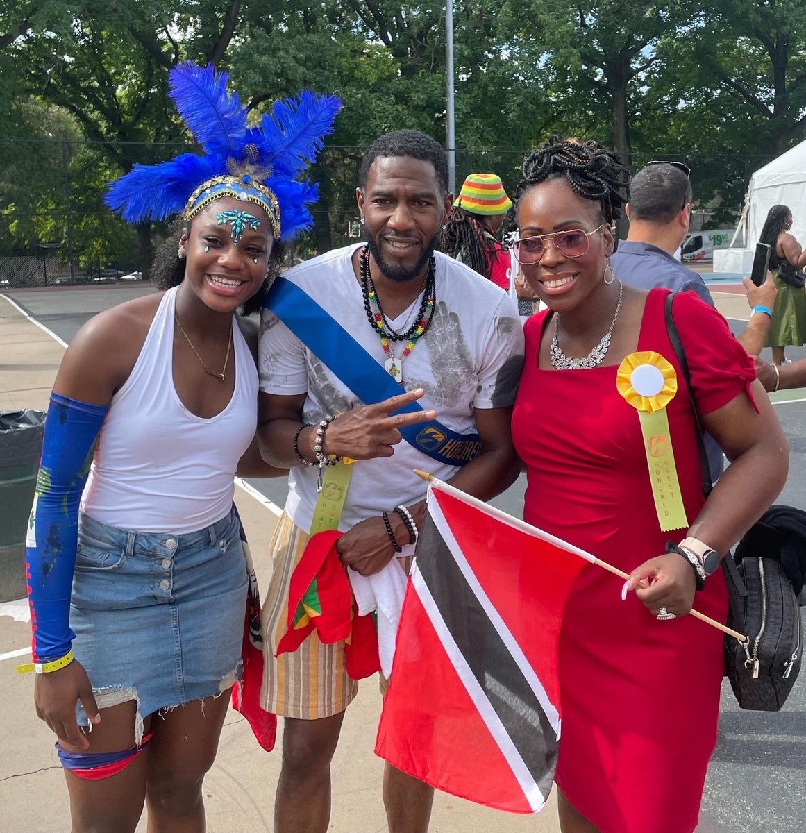 BPGibson2025's tweet photo. Incredible energy at this year’s Annual West Indian and Caribbean Day parade! A beautiful mosaic of different Caribbean islands coming together as one. Proud to celebrate my Caribbean American heritage with my Colleagues and Friends! 🇹🇹🇹🇹 #BXinBK #WeRollDeep https://t.co/O5FQ4mZgTx
