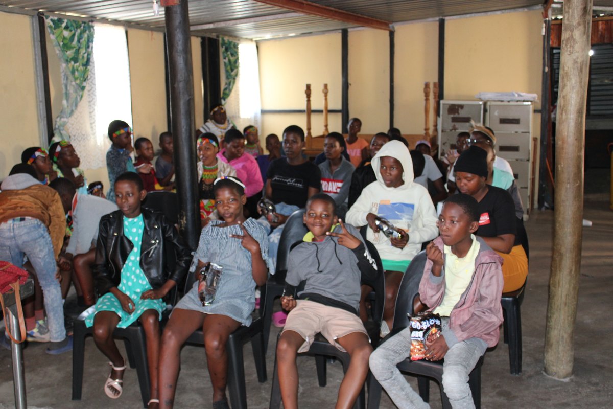 AgendaglO's tweet photo. Agendagl Organisation with Zamani Youth Club Celebrating Youth Day in Ward 89, Isipingo Durban
#socialcohesion https://t.co/QLfTuqyhVe