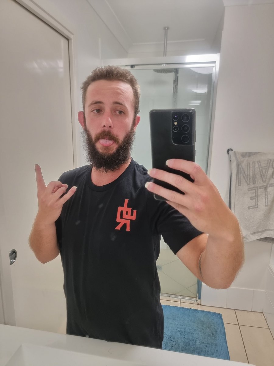 Twis3dMikey's tweet photo. It's here and kinda makes me want to stream tonight actually happy atm lol @JudoRed_ so much love for you brother nothing but love for this legend I am very glad we meet I think it's nearly 2 years ago now #judored #MERCH https://t.co/Jz9ljOSWQM
