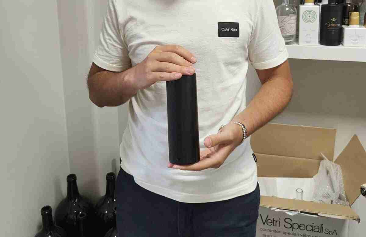 #Vetro "#vulcanico", l'idea di un'#impresa dell'#Etna (ma senza cenere)

🍾 Un'impresa leader nella vendita di vetro riutilizza la polvere della lavorazione della pietra lavica

🗻 Il riutilizzo della cenere lavica invece è bloccato dalla burocrazia

buff.ly/3Z0ERc9