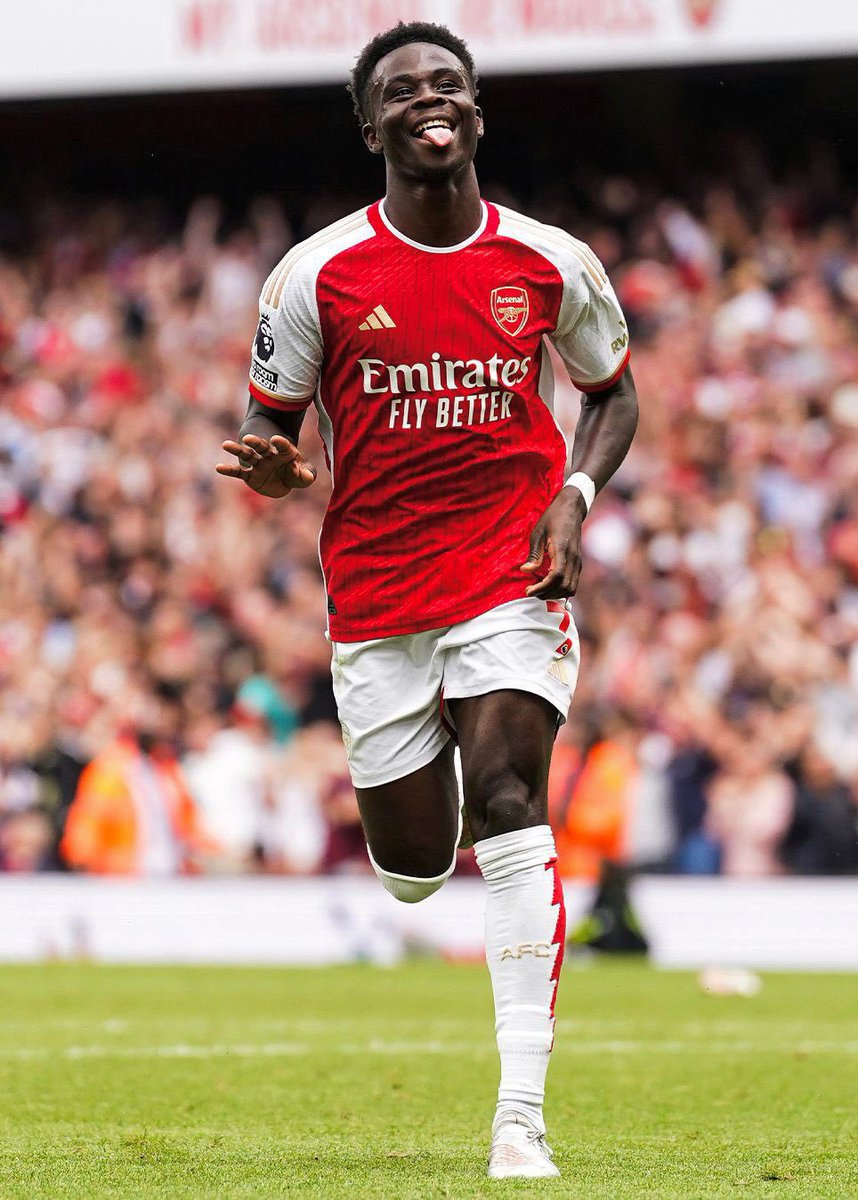 TaZRahman7's tweet photo. Happy Birthday Star Boy @BukayoSaka87 Born in Hale End. Have a smashing day 🥳♥️👏🏻 #StarBoy #LittleChilli 🌶️ https://t.co/WzZOcGDYAn