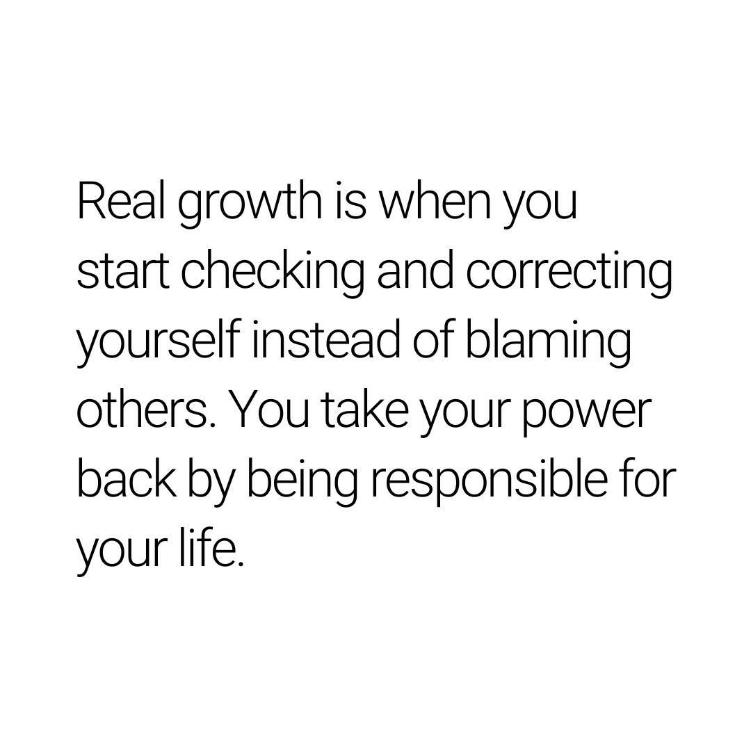 WakeupPeopIe's tweet photo. Everyday it's you vs you. https://t.co/8igyBB2cHf