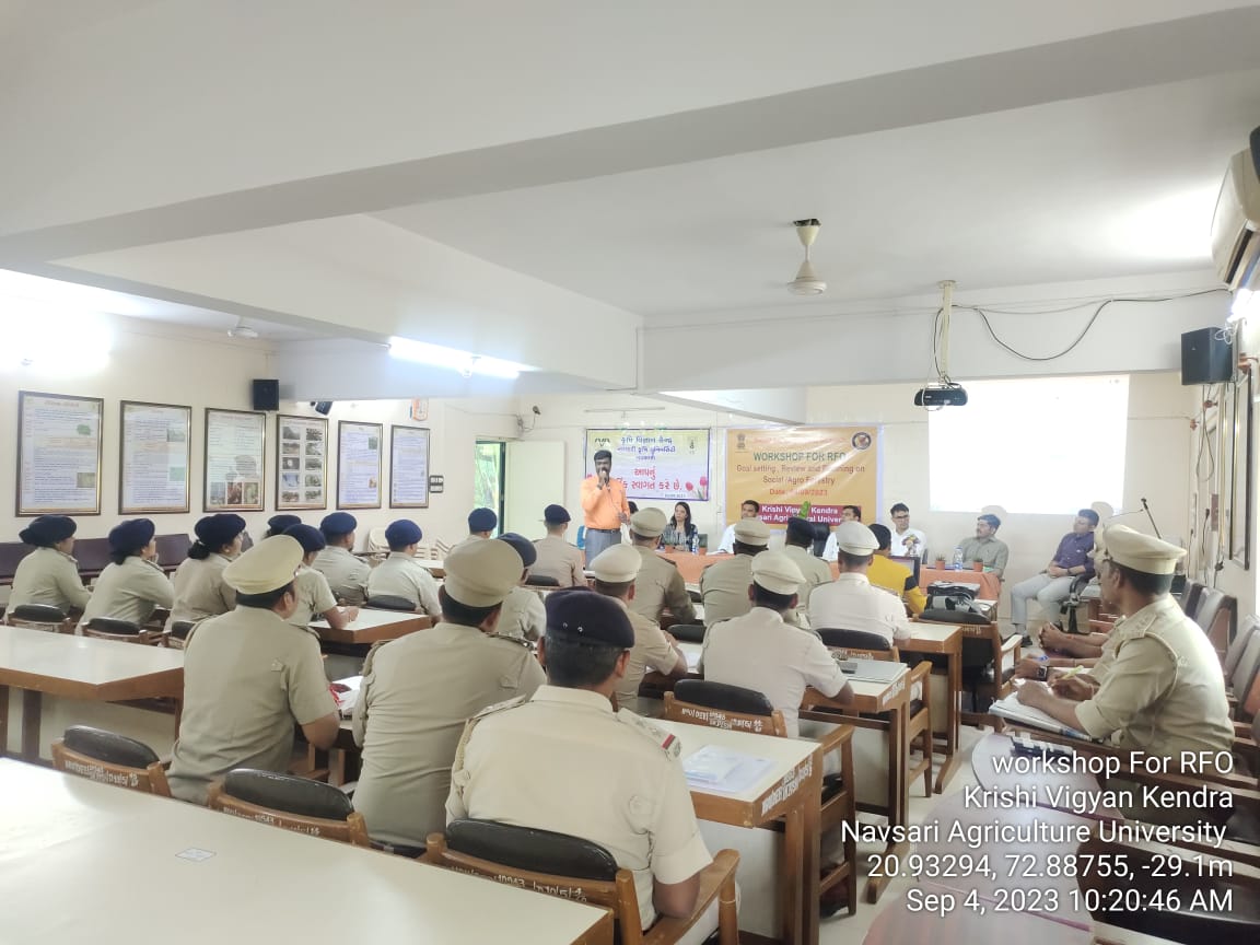 🎯Goal settings,Review and planning on Social/Agroforestry workshop of RFOs of Bharuch Circle ⭕held under leadership of Respected CCF sir shri sasikumar sir 🎯 it was all about encouraging growth,fostering collaboration, and achieving new heights together,