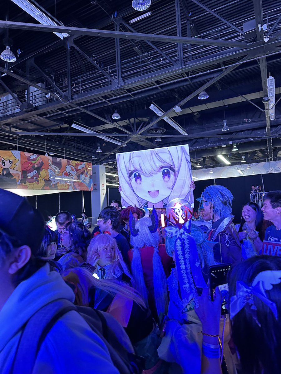 ChuW's tweet photo. Praise the Bird! 
#ANIMEImpulseOC2023 #hopconcert2 #EnnaAlouette https://t.co/hLC5ObJUvu